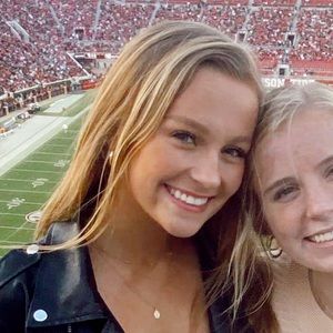 Meet your Posher, Savanna